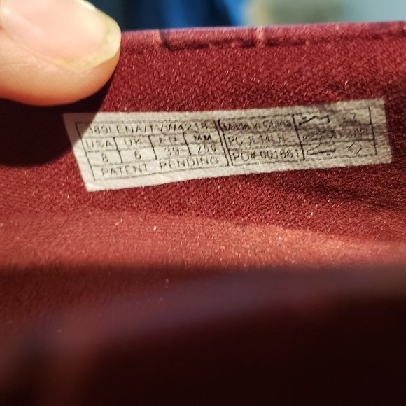 US W 8 Vionic Lena Maroon Croc Embossed Wedge "Orhto"heels - Picture 8 of 8